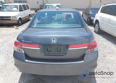 2012 Honda Accord 2.4 Ex-L z USA, uszkodzony, nr VIN 1HGCP2F84CA046576